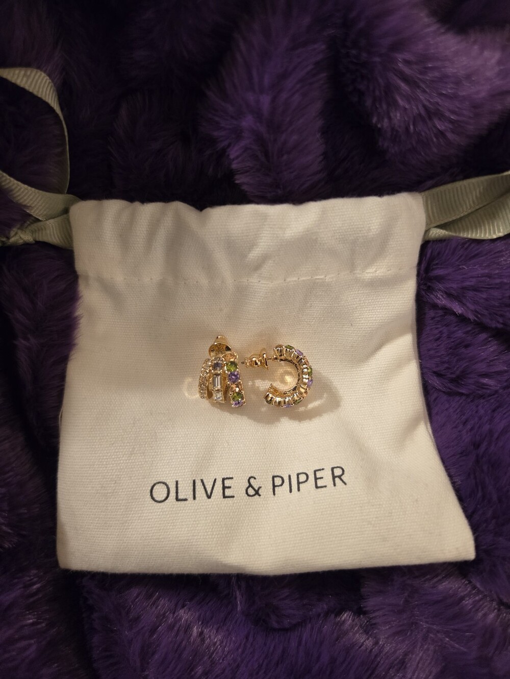 Olive & Piper Gold Hoop Earrings